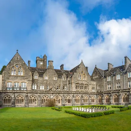 Major'S Apartment 3 Bedroom Self Catering Property In Historic Abbey Fort Augustus Exterior photo