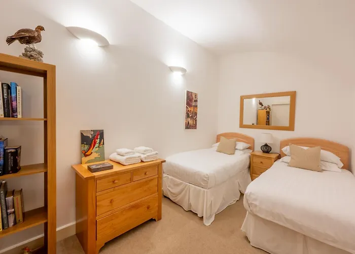 Major\'S Apartment 3 Bedroom Self Catering Property In Historic Abbey